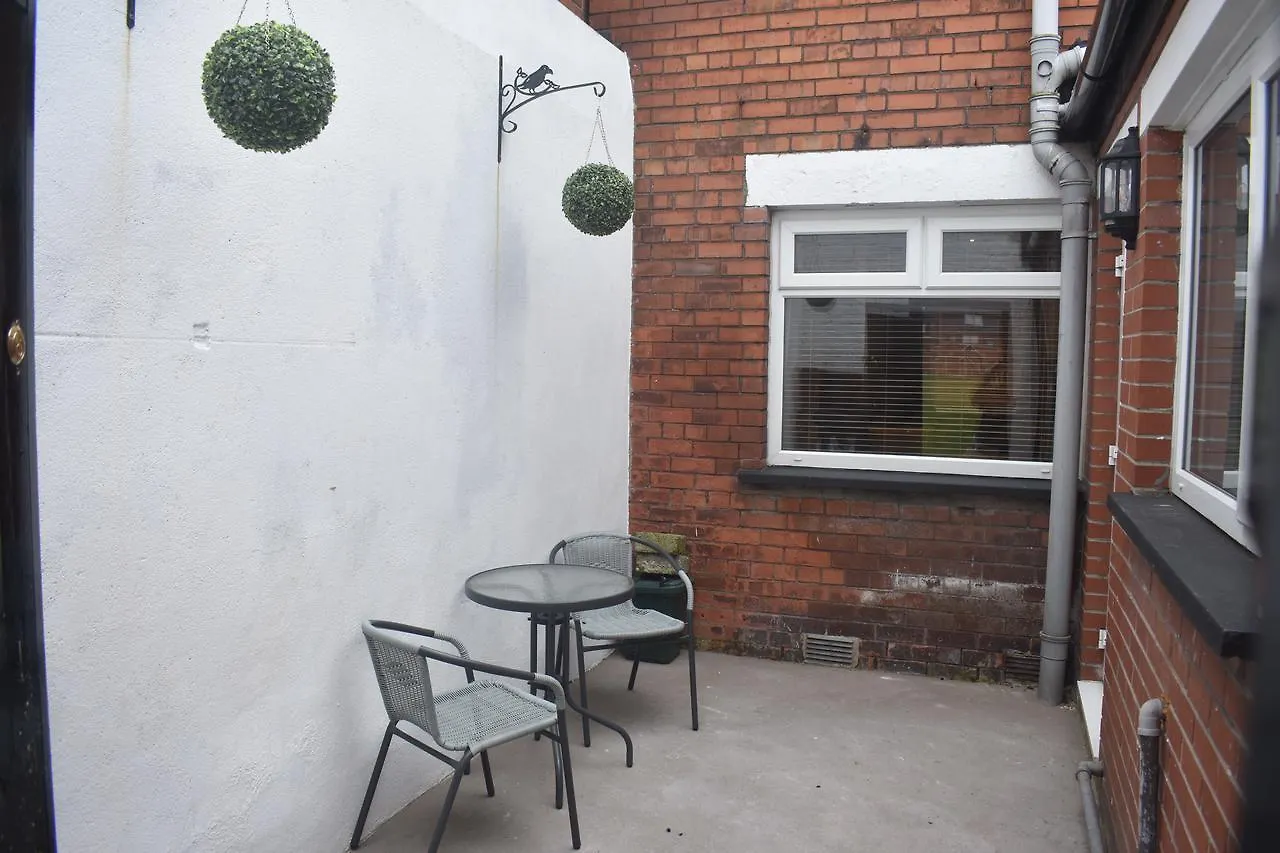 Kingston Serviced Accommodation - Donegall Avenue Belfast 0*,  Storbritannien
